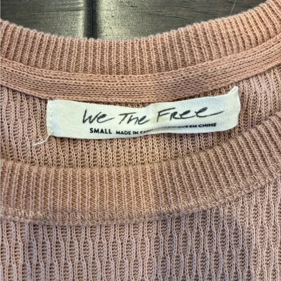 We The Free Dusty Pink Knit Top - Picture 4 of 4